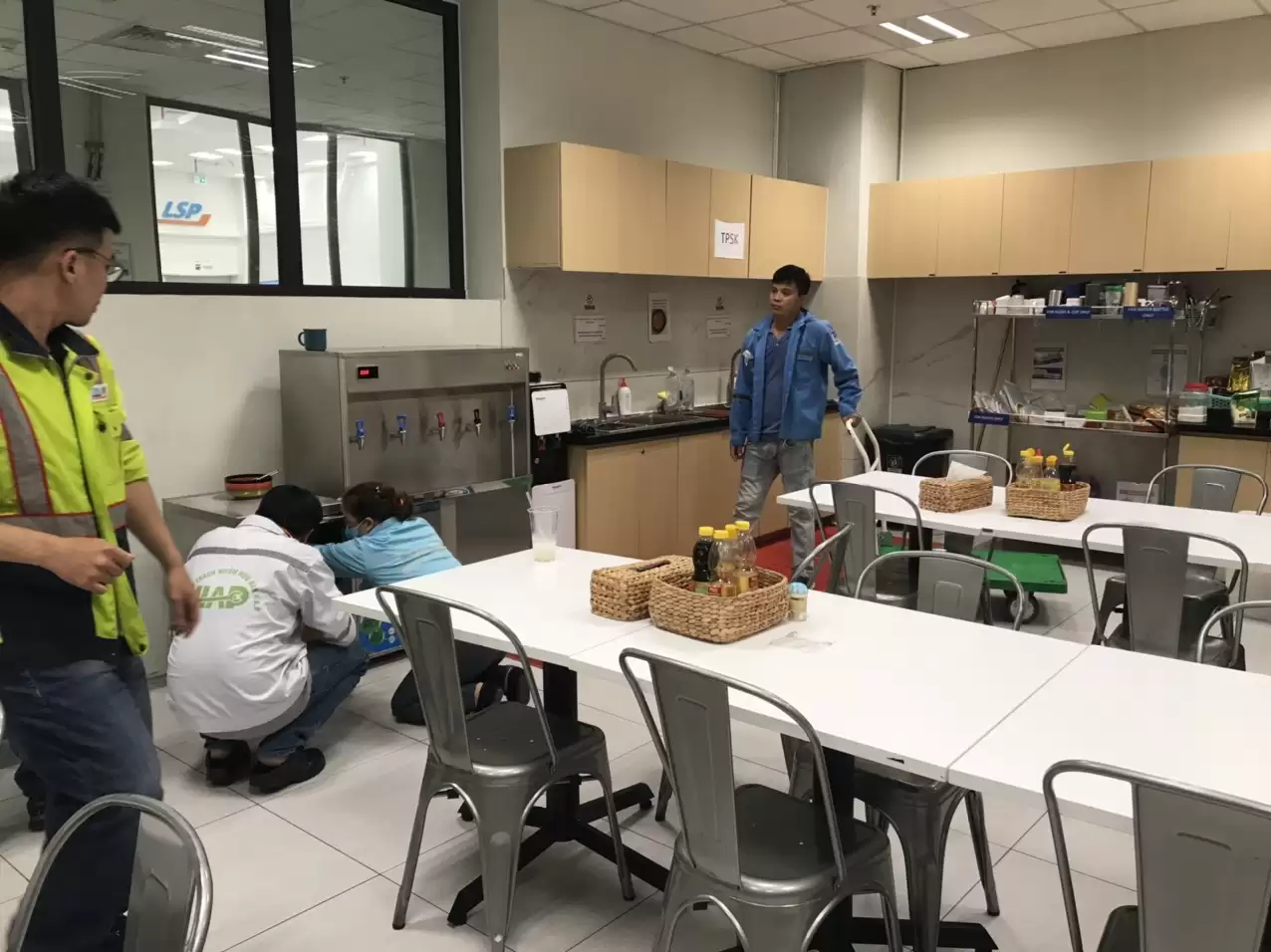 MÁY LỌC NƯỚC NÓNG LẠNH CÔNG NGHIỆP, BÁN CÔNG NGHIỆP TẠI BÀ RỊA-VŨNG TÀU